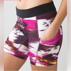 Lululemon What The Sport Short II Pigment Wind Berry Rumble Multi
